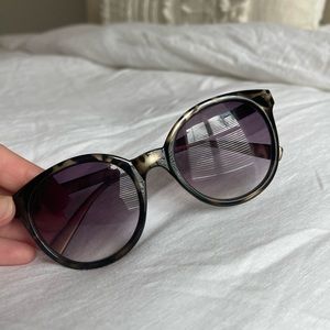 Round Sunglasses